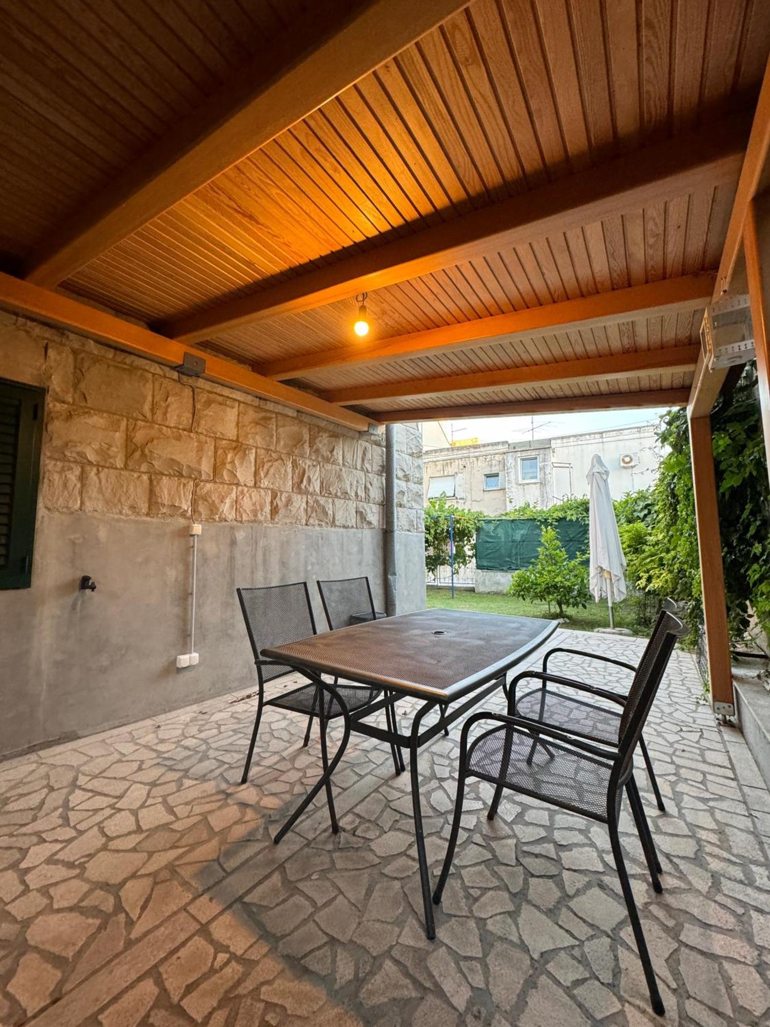 Valentinas Garden Apartment Split Bagian luar foto